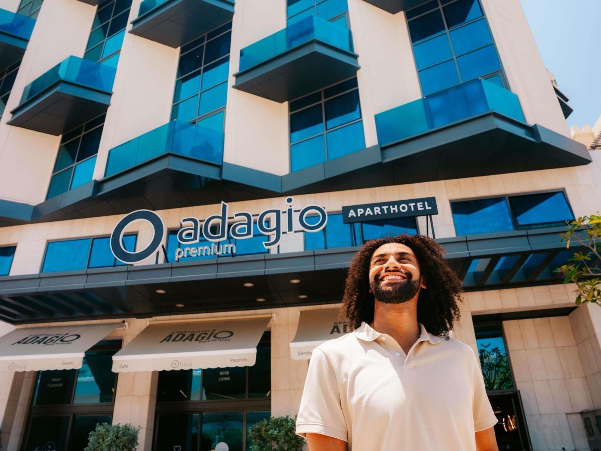 Adagio Premium The Palm Aparthotel Dubai Exterior photo